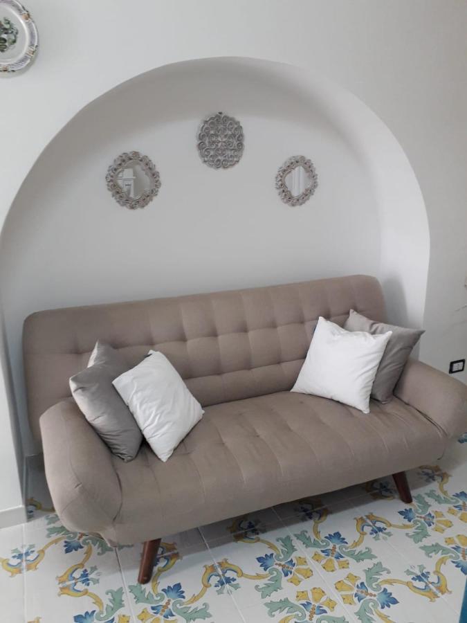 Casa Vacanze Vico Verona 7 Oria  Exteriér fotografie